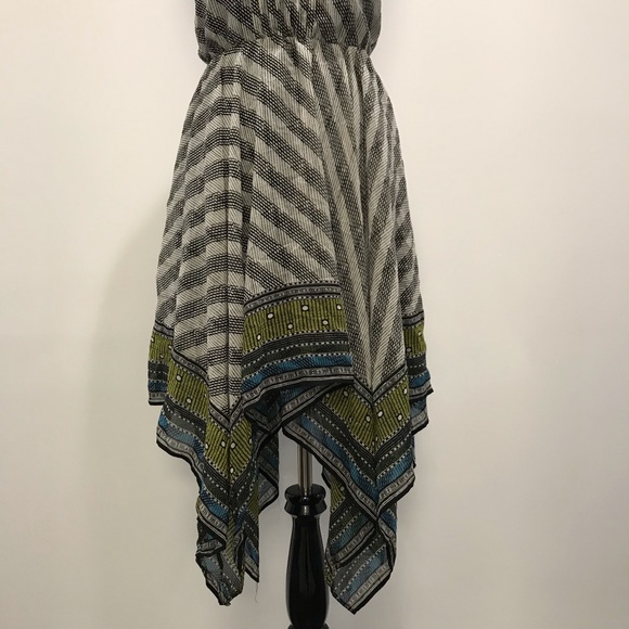 Urban Outfitters “Ecote” Printed Hanky Chiffon Dress - Picture 4 of 9